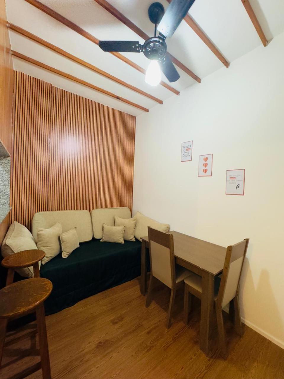 Ap Maravilhoso Quarto E Sala Leblon Recem Reformado Ate 4 Pessoas Na Ataulfo De Paiva Рио де Жанейро Екстериор снимка
